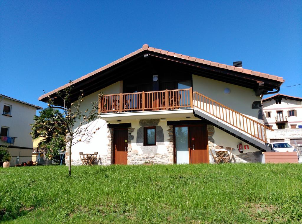 Apartamentos Aldagaia Hernani Chambre photo